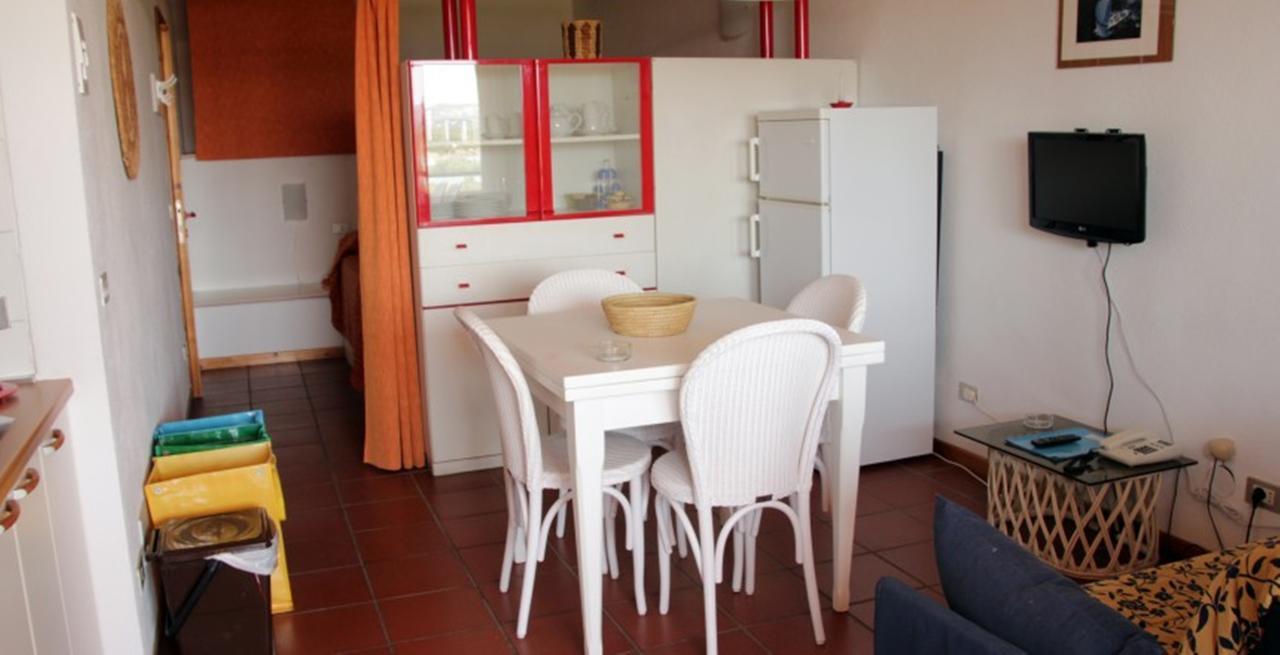 Residence Portolaconia Appartamenti Cannigione Room photo